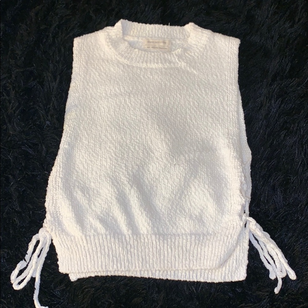 White urban outfitters crop top